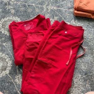Figs Vibrant Red Scrub Set